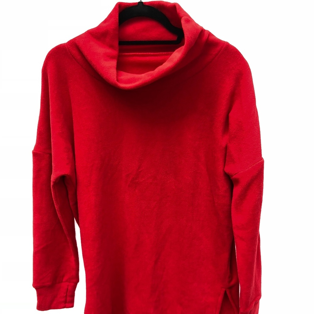 Cuddl Duds cowl neck Tunic (small)